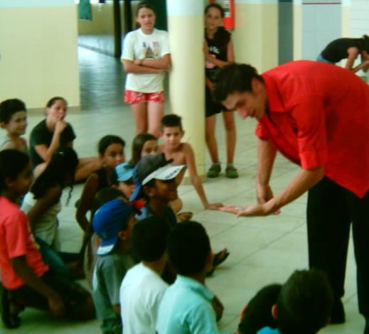 M�gico Deci na escola In�s Cesarotti (jd. Bom Sucesso)