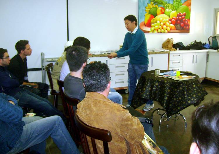 Momentos da confer�ncia de Seiji