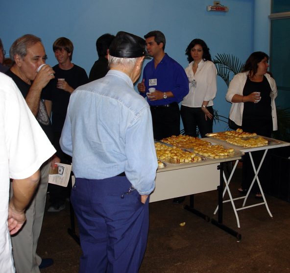 Terminada a primeira conferência, intervalo para o Coffee Break