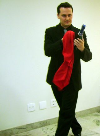 Murilo, o 1� a se apresentar na competi��o de Magia Geral