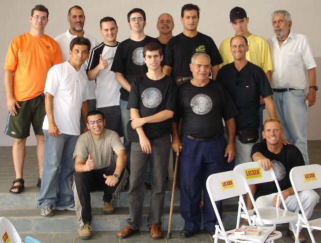 Spartakus, Gustini, Murilo, Fazzio, Celso, Bellini, Rog�rio, Carlos Eduardo;