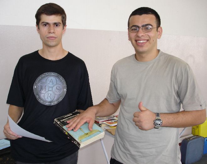 Fabian Rodrigues fazendo o juramento com o novo s�cio Chiquinho