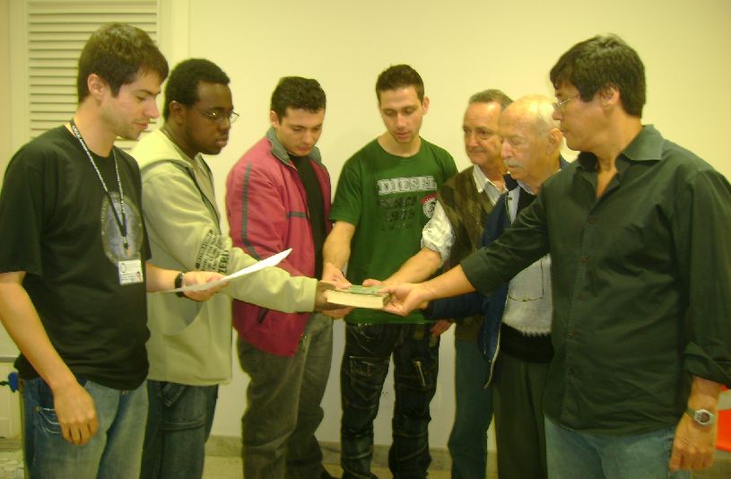 Fabian, DcMaster, William, Tiago, Wander, Ferrari e Silkon no juramento