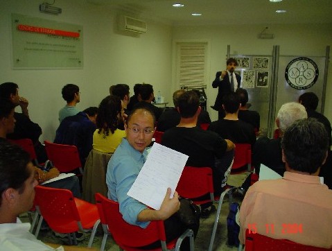 Confer�ncia de Robert Jard�n no Simp�sio realizado na A.M.S.R.