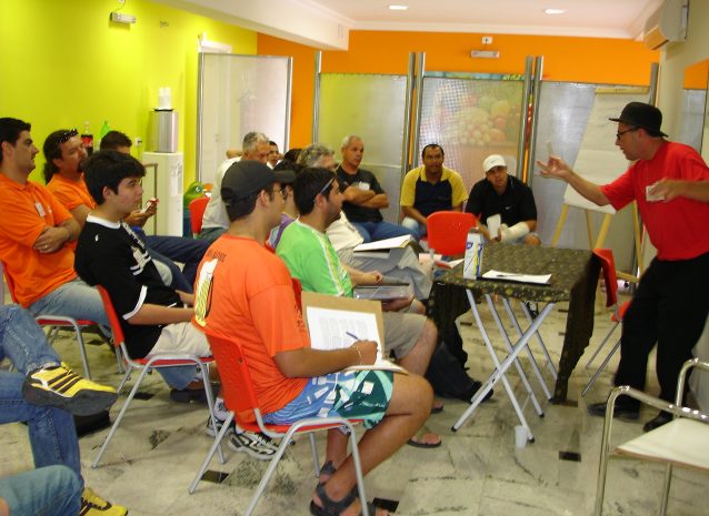 Professor Magoo comandando a parte pr�tica do curso